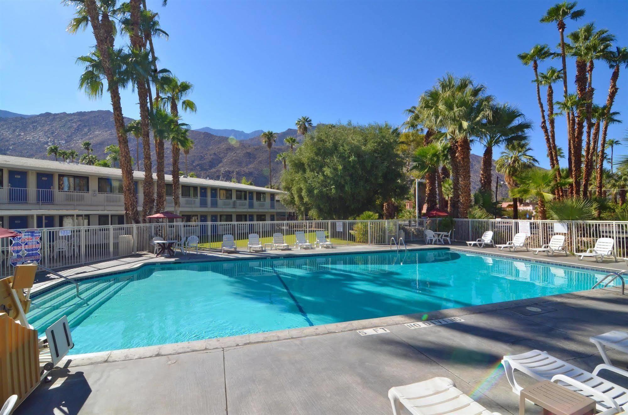 Motel 6-Palm Springs, Ca - East - Palm Canyon Exterior photo
