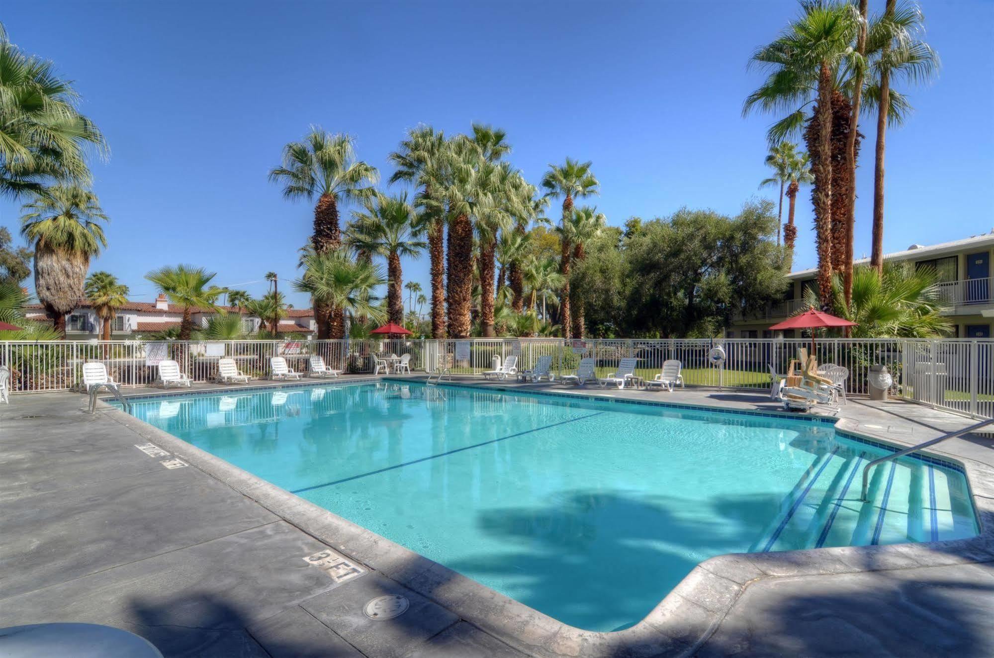 Motel 6-Palm Springs, Ca - East - Palm Canyon Exterior photo