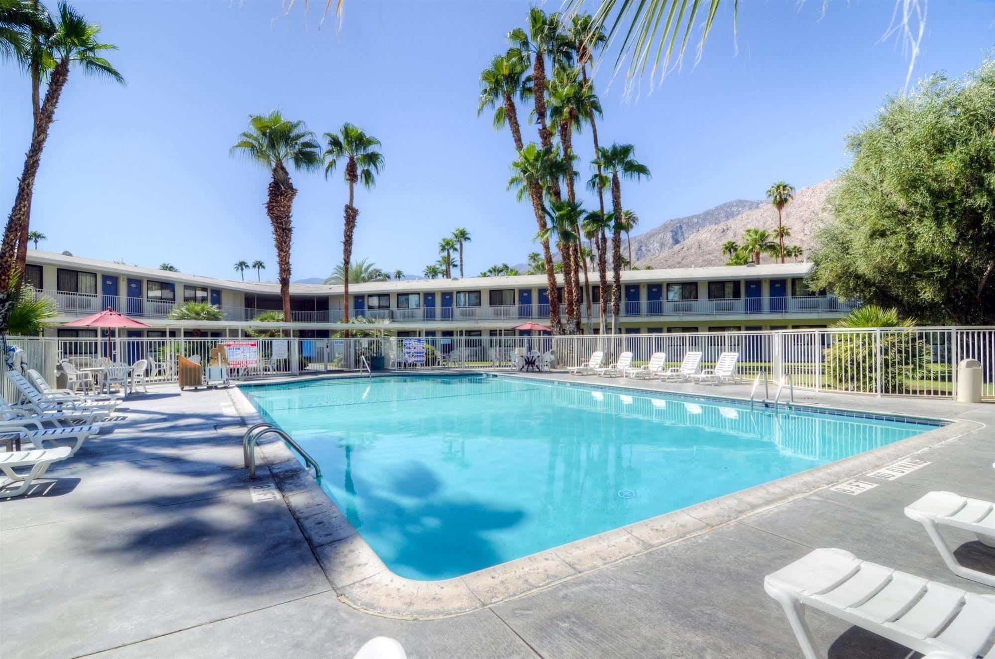 Motel 6-Palm Springs, Ca - East - Palm Canyon Exterior photo